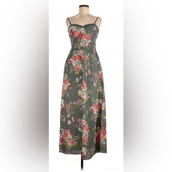 Band of Gypsies Dresses & Skirts - BOG Collective Band Of Gypsies Casual Maxi Floral Bustier Bra Cup Dress Size M